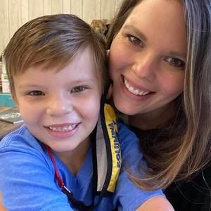 Meet your Posher, Sara